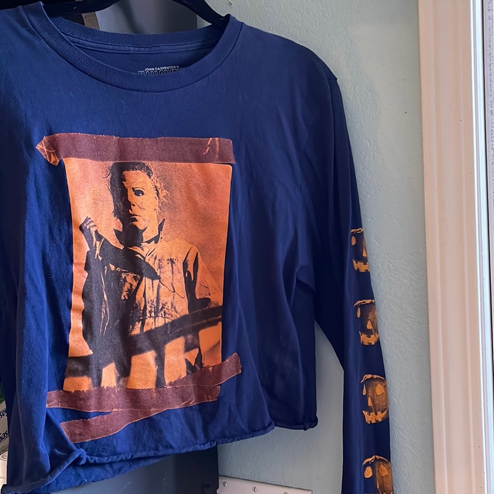 Halloween Michael Meyers long sleeve crop top tee size medium